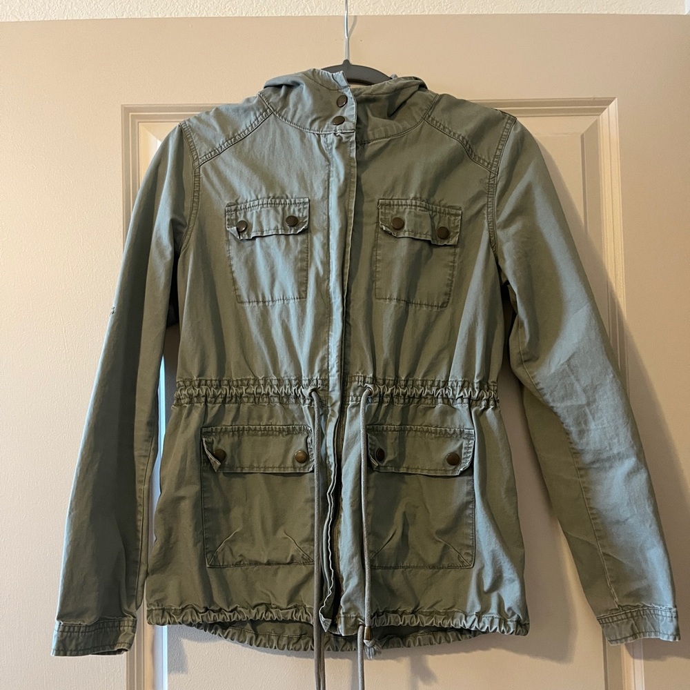 Life in progress women’s solid utility green jacket